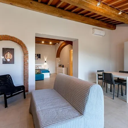 Podere N.8 Bio Casale Maremma Alberese